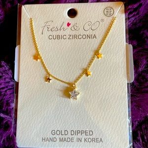 💸🌟🫶🏼BRAND NEW STAR ⭐️ NECKLACE WITH CUBIC ZIRCONIA !!🌟✨
